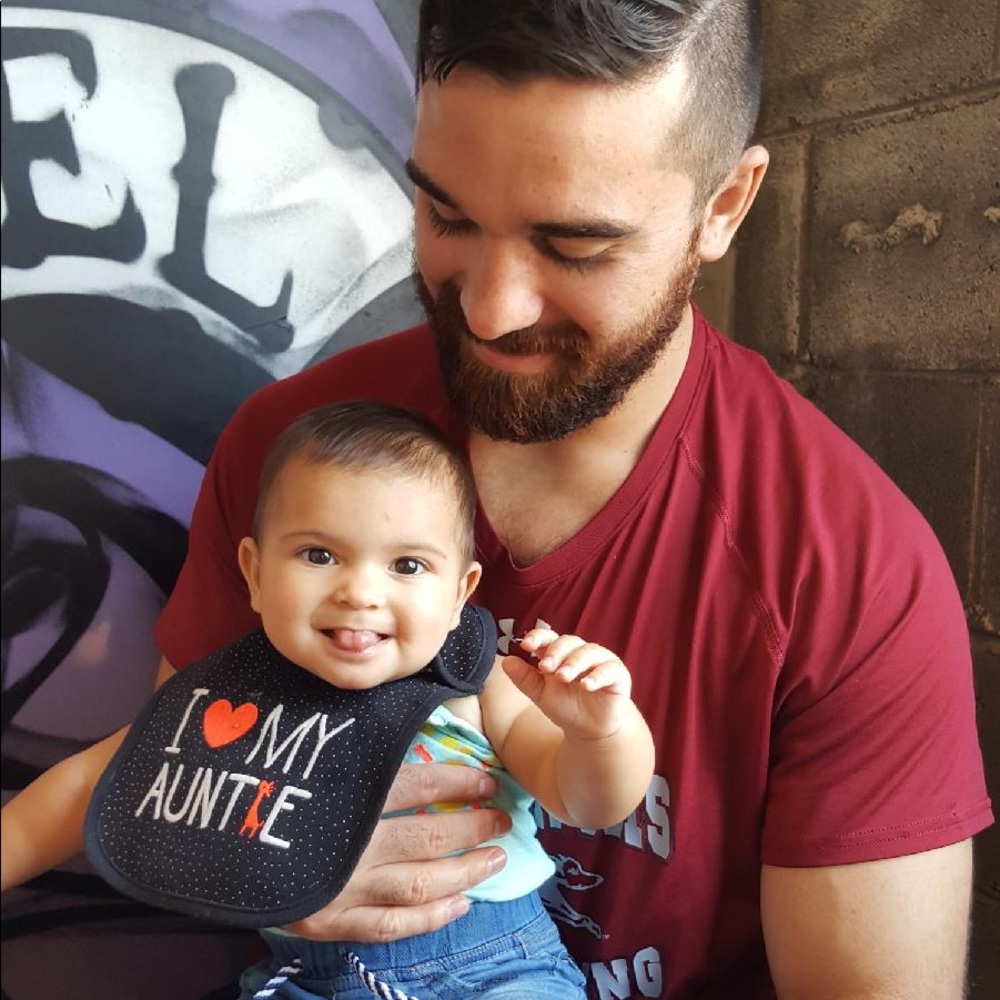 Meet your Posher, Ezra D